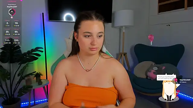 Nicole_De_Lux live