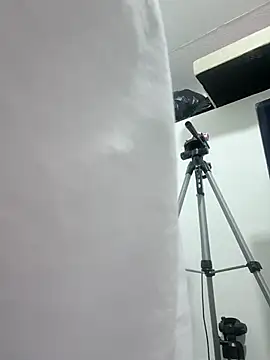 Sara_Chanel_ live