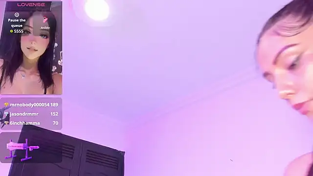 valentinna_montess live