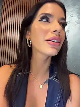 RaniaSnow live