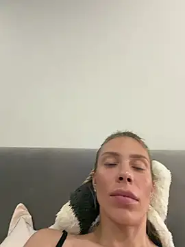 Iris_cherry live