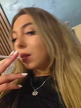 AylinRosee live