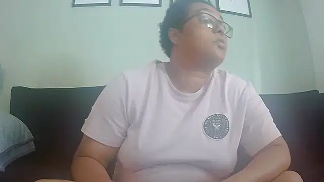 vanilla_chocolate23 live