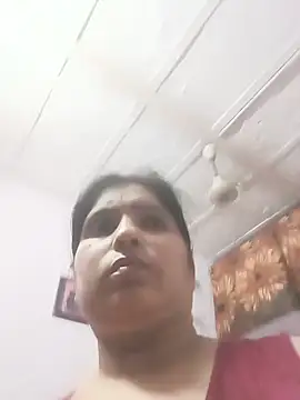 Ritika_singh71 live