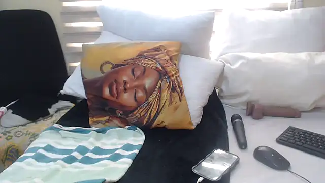 Foxybrownxx1 live
