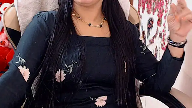 Cute_Shanaya_143 live