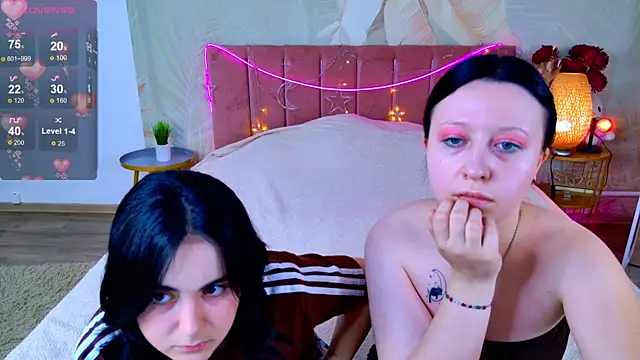 RuthHalll live