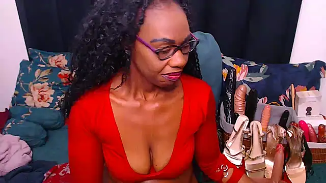 sexybootylicious live