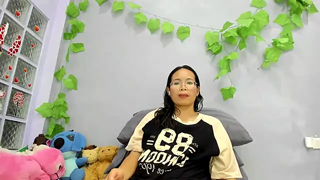loveley_jenny profile
