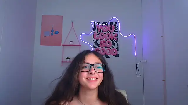 KissMeJulia profile