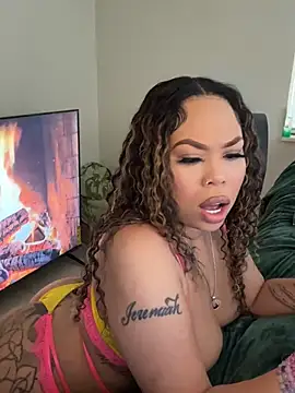 RenaThickAss live