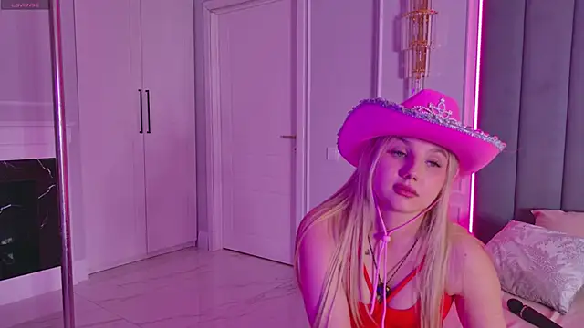 Sky_Cutie live