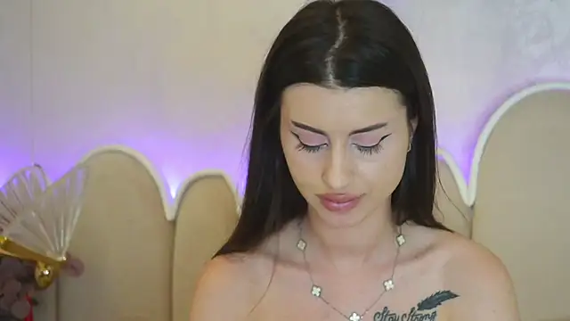 Alice_Voss live