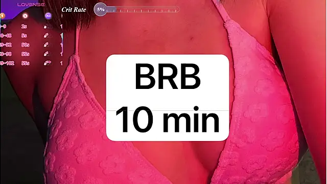 Karolinacreamm live