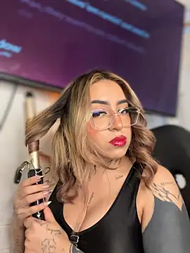 CarolQueen1_ live