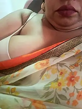 Ravina_patil1 live