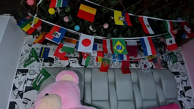 LucyRosse live
