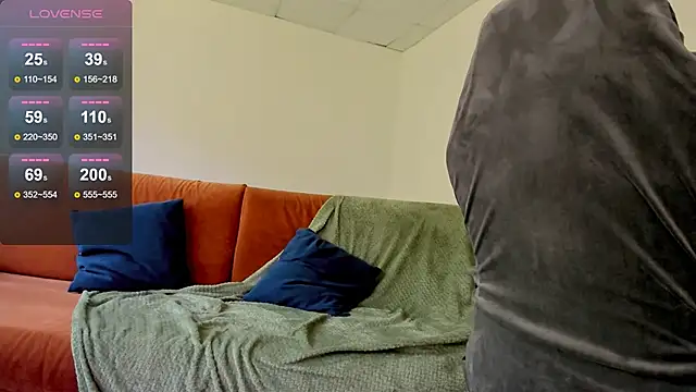Lea__buns live