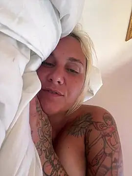 Sofia_beee live