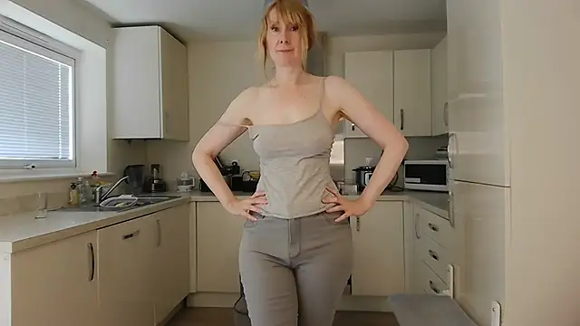 Anna_Raye live