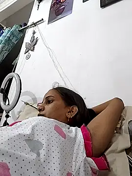 Sexy-Kajal2 live