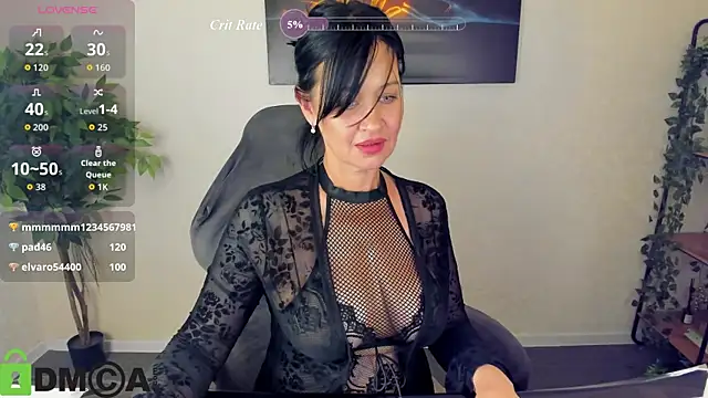 Sara_Devills live