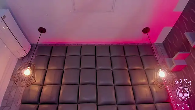 kira_vance live