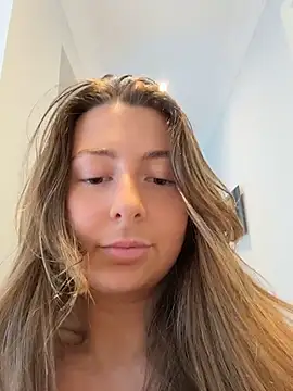 curvyflawless profile