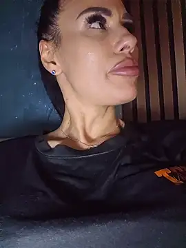 KatiaDivine live