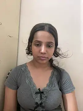 sanjna0122 live