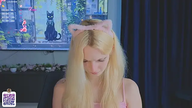JuanaSumma live