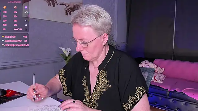 Nika_Smit live