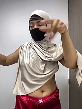 jade_nassar live