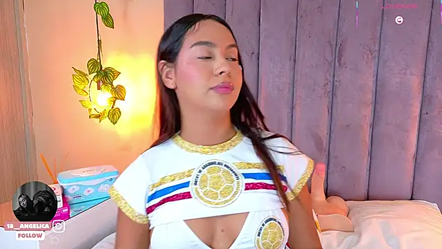 angelicaa_garcia live