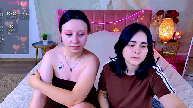 RuthHalll live