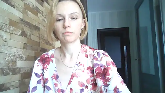 AdelleLovee_ live