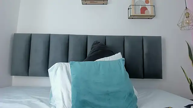 MaraOwen_ live