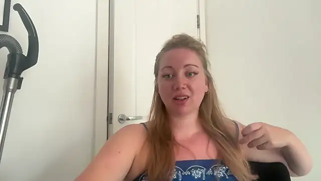 arielsweetieee live