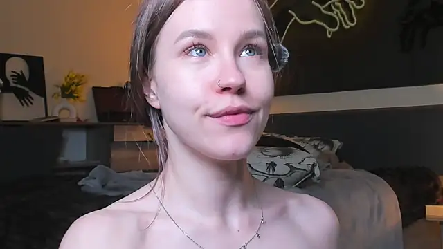 MaliaBourraine live
