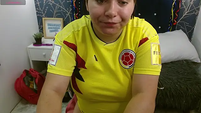 Laurha_ live