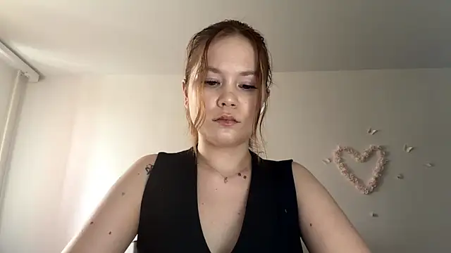 LauranAngelbeck live