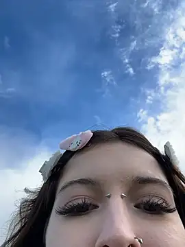 virusDoll live