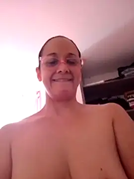 nicolle_milf1978 live