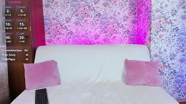 MissAlison__ live