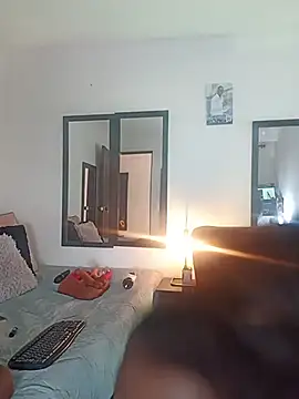 KimberlyBanks2 live