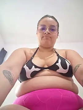Alliceadams live