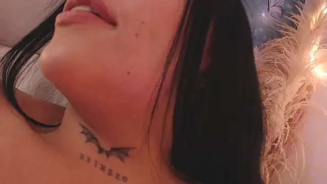 ViolettaHotLatin_ live