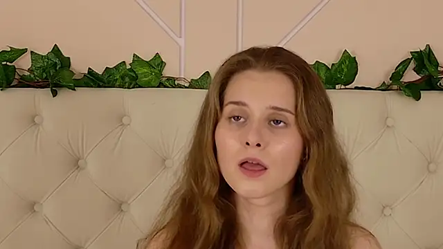 riley_lovely live