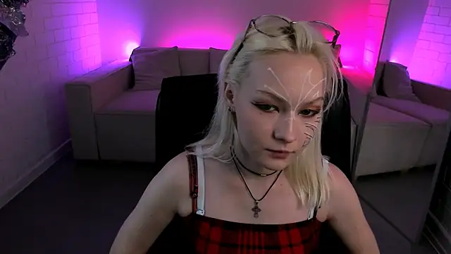 OliviaVale live