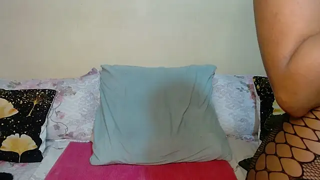 DiamondLuv29 live